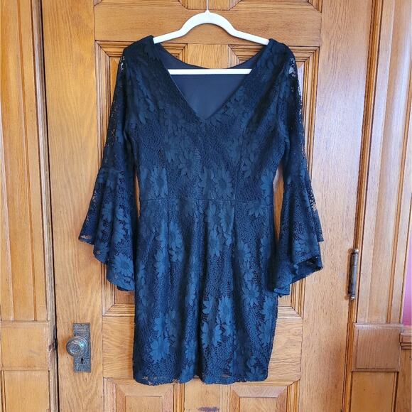 LuLu’s Black Lace Bell‑Sleeve Mini Dress L V‑Back Whimsygoth Party NYE Witchy - Picture 2 of 11